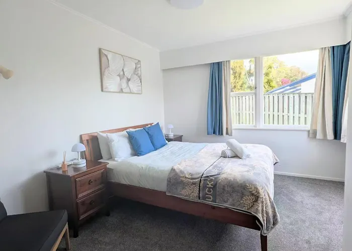 5 Bedrooms, Your Getaway Starts Here * Rotorua